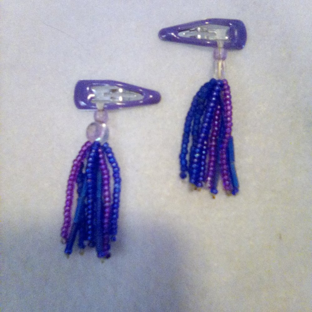 Hand Crafted Multi purple beads hairclip